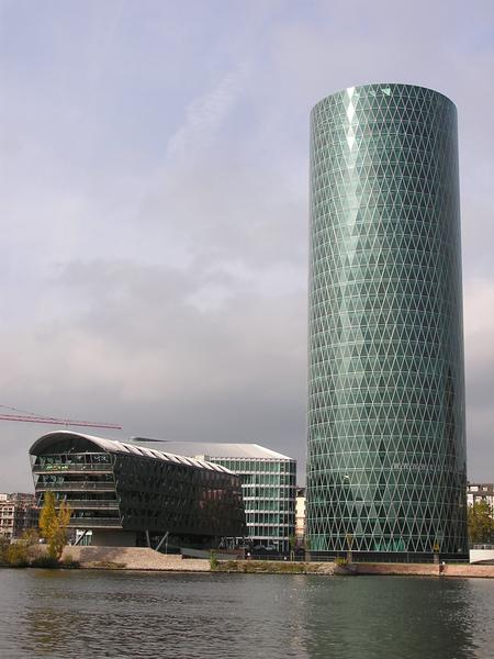 Bürogebäude Westhafen Tower, Frankfurt