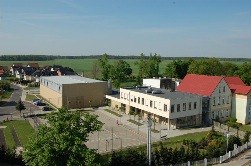Gymnasium - Ausbau, Radłów